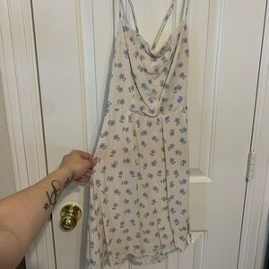 Kendall and Kylie floral dress size:small